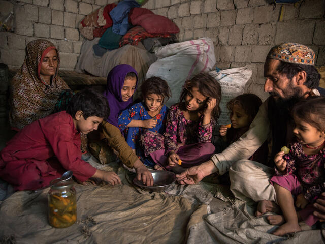 Afghanistan An Entire Population Pushed Into Poverty International Rescue Committee Irc